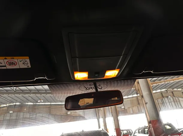 Car image 22