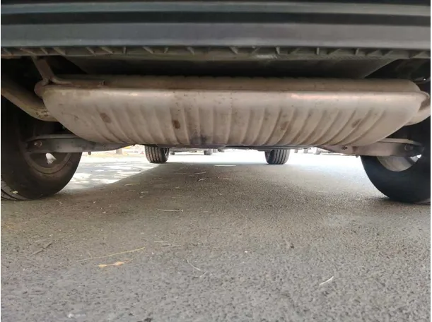Car image 48