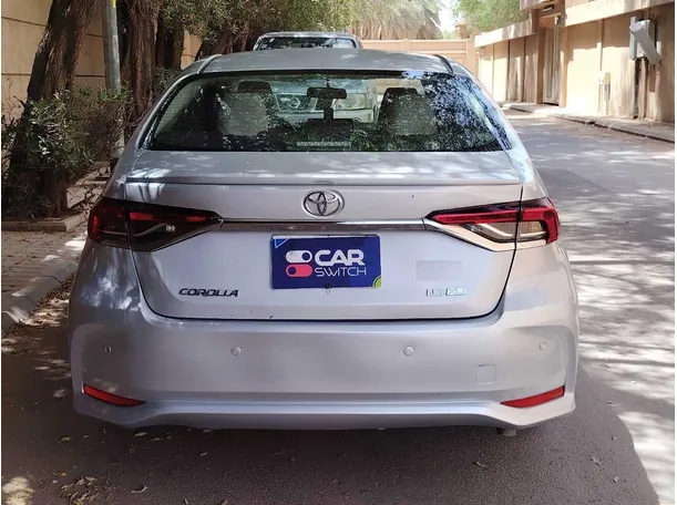 Car image 6