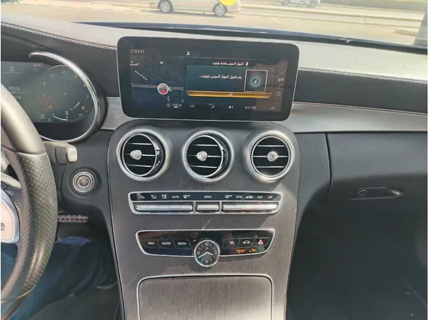 Car image 26