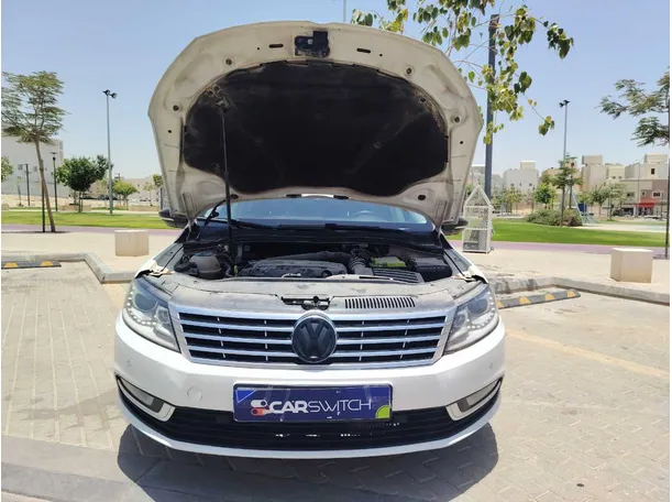 Car image 30
