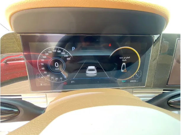 Car image 19