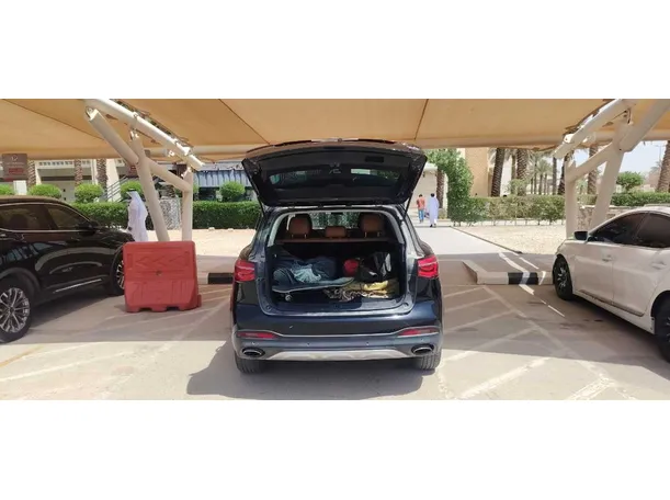 Car image 23