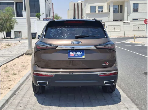Car image 6