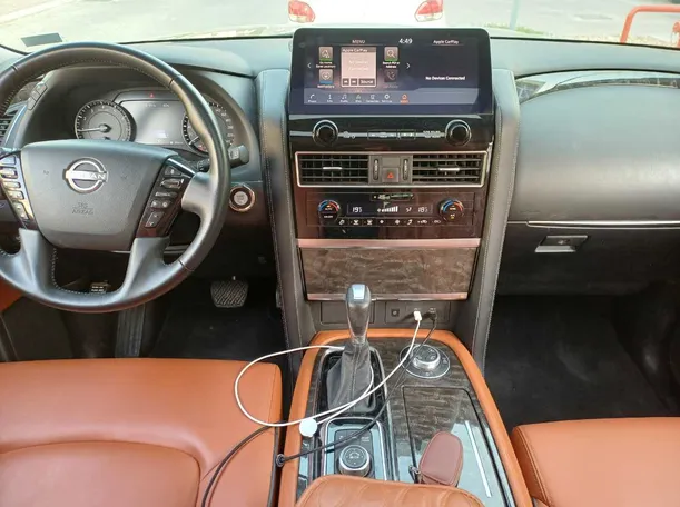 Car image 18