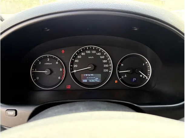 Car image 20