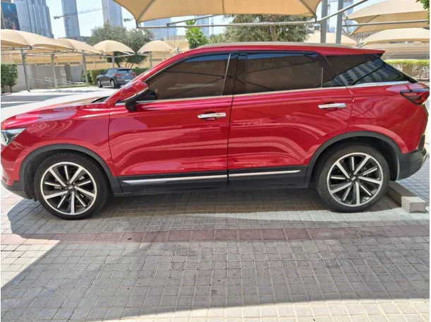 Car image 8