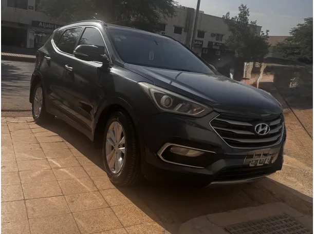 2016 Hyundai Santa Fe in Riyadh