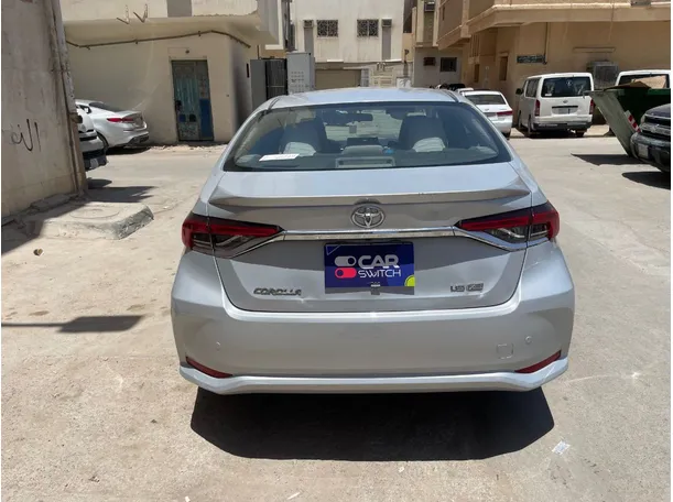 Car image 6