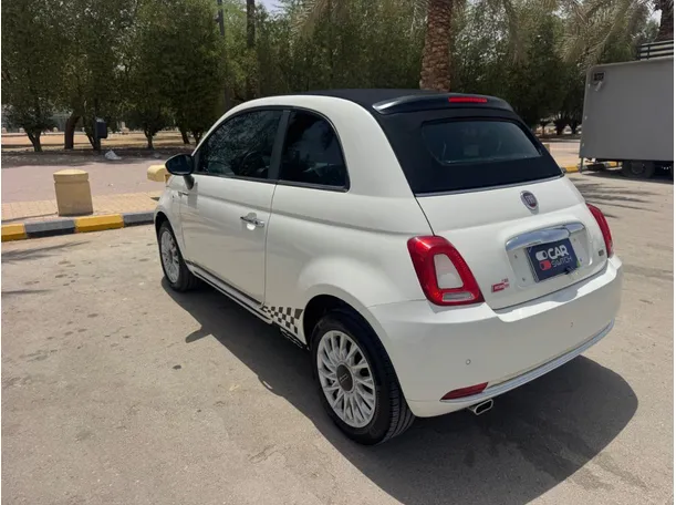 Car image 7