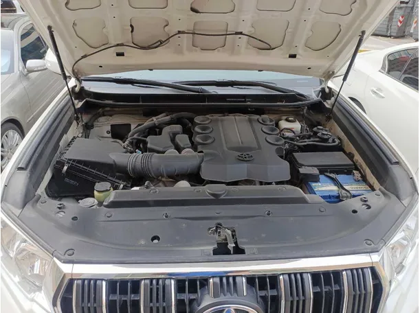 Car image 22
