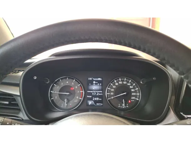 Car image 18