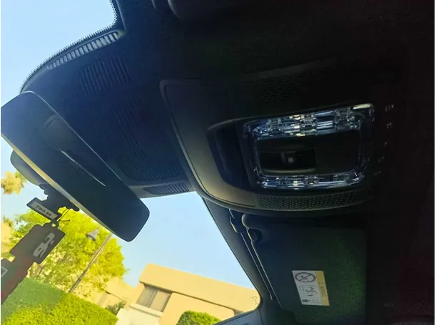Car image 39