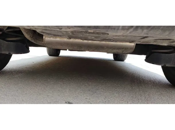 Car image 33