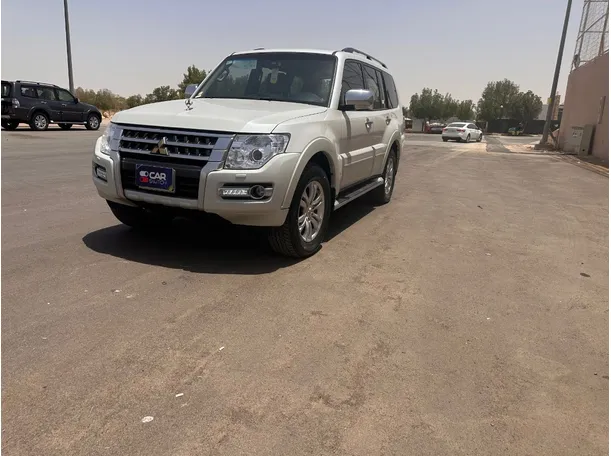 2022 Mitsubishi Pajero in KSA