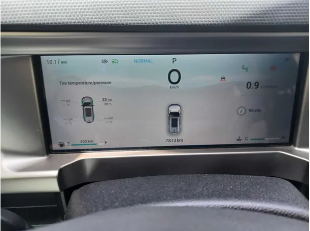 Car image 21