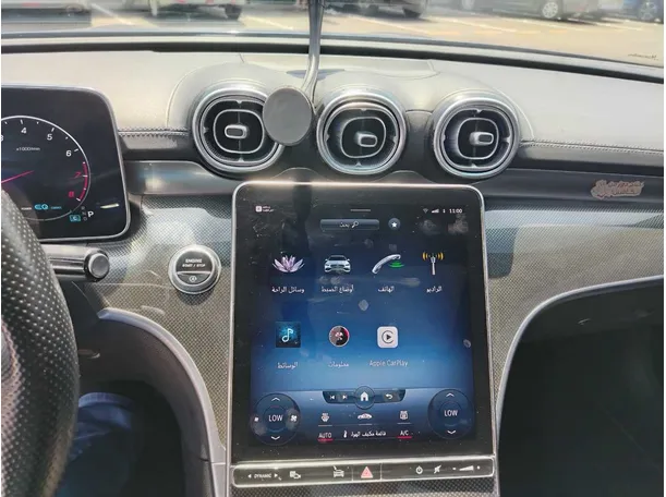 Car image 27