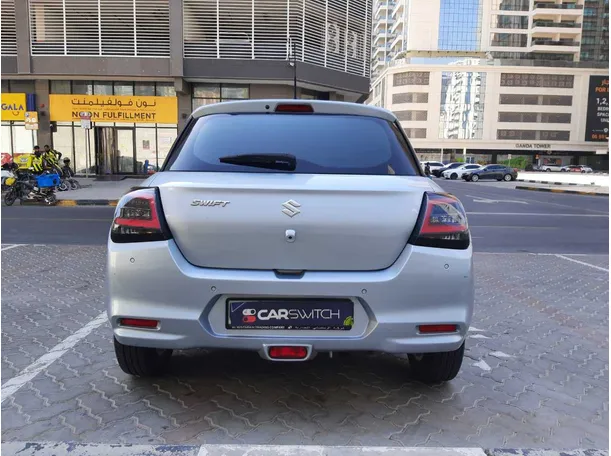 Car image 6