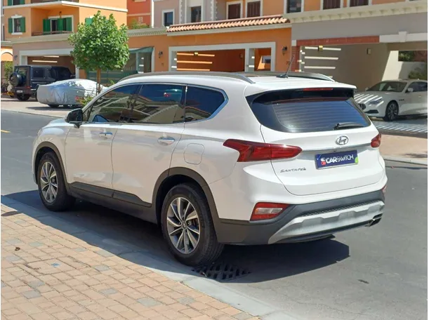 Car image 7