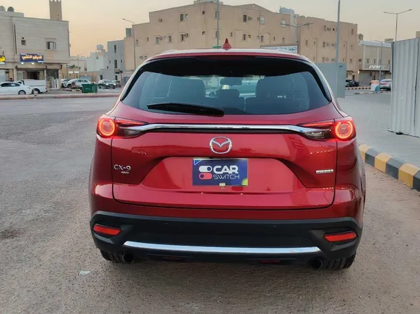 Car image 6