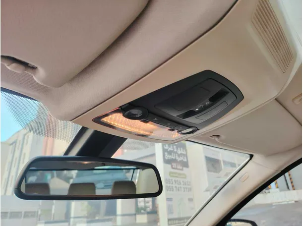 Car image 31