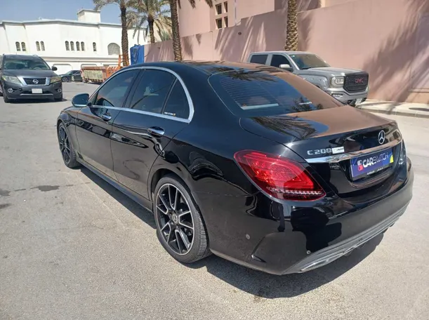 Car image 7