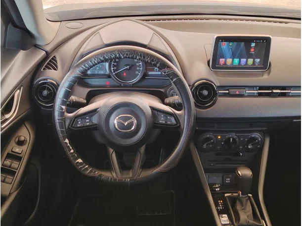 Car image 24