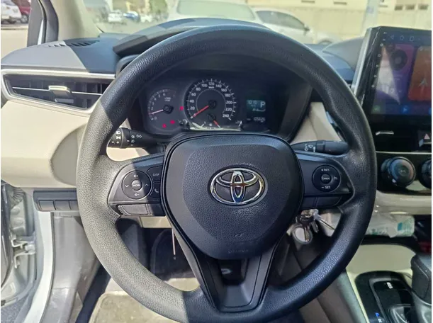 Car image 21