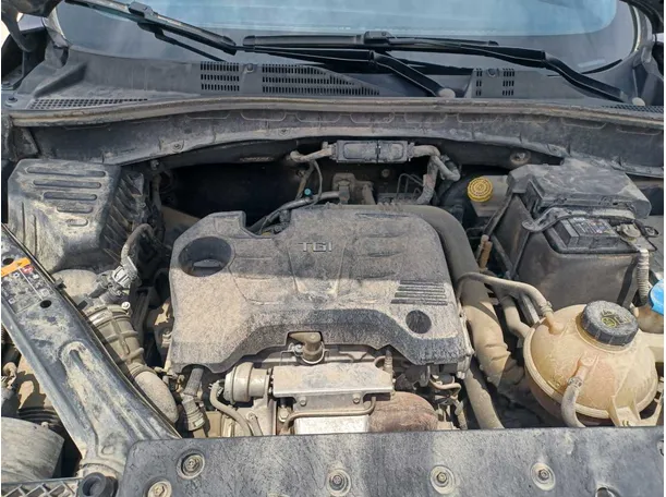 Car image 23
