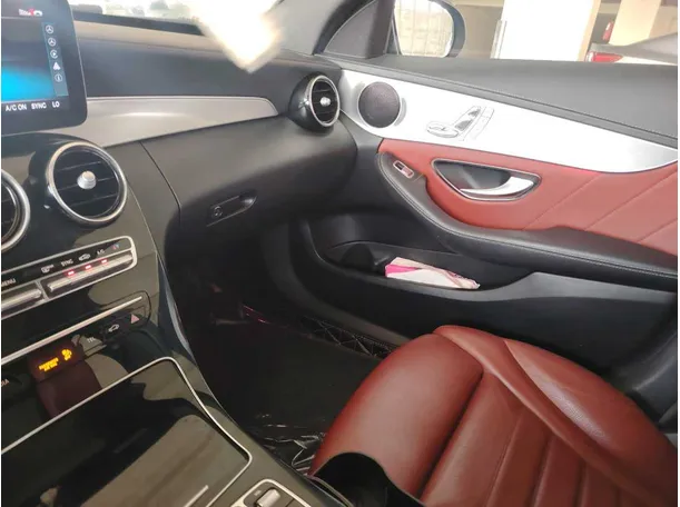 Car image 42