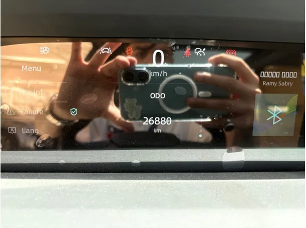 Car image 24