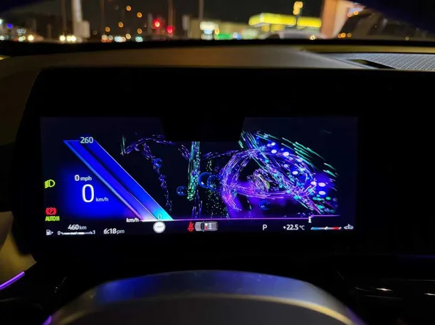 Car image 23