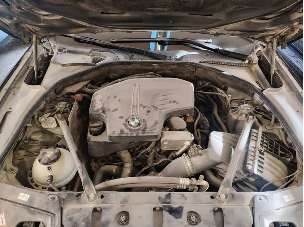 Car image 31