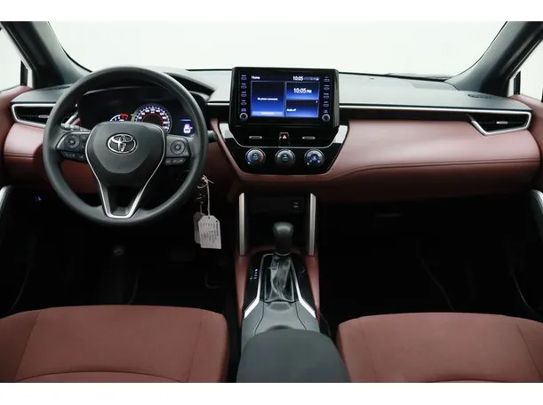 Car image 14