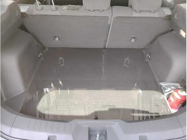 Car image 31