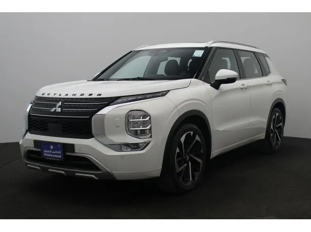 2024 Mitsubishi Outlander in Dubai
