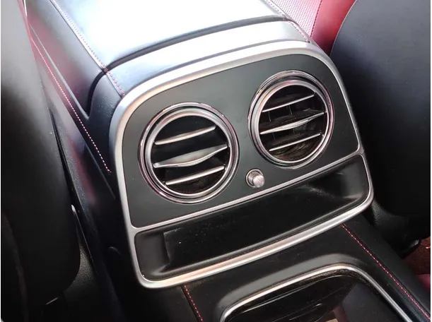 Car image 31