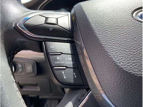 Car image 31