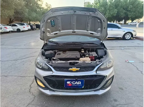 Car image 26