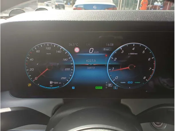 Car image 22