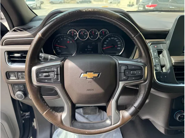 Car image 19