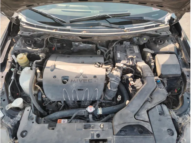 Car image 26
