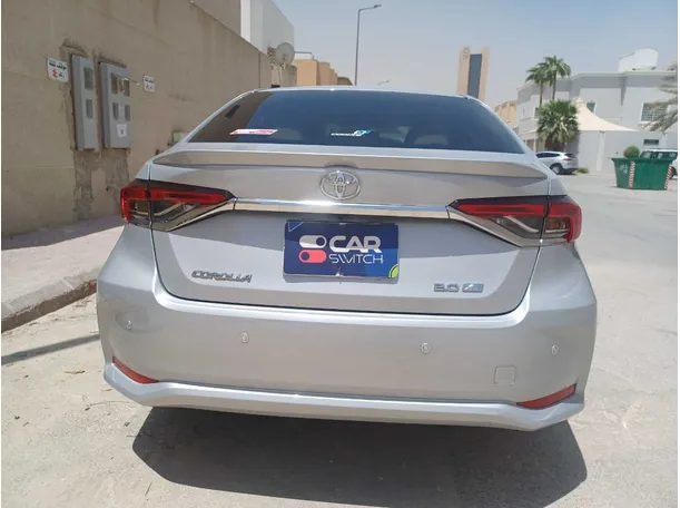 Car image 6