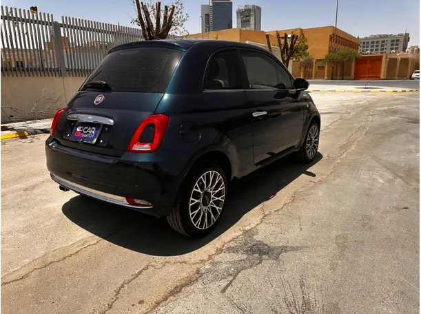 Car image 5
