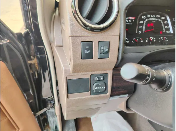 Car image 41