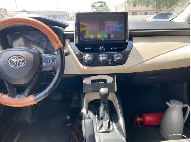 Car image 17