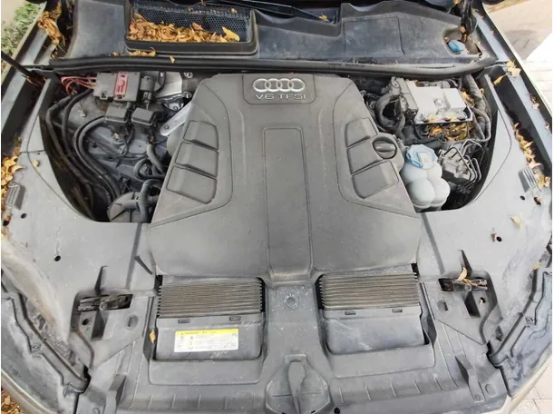 Car image 21