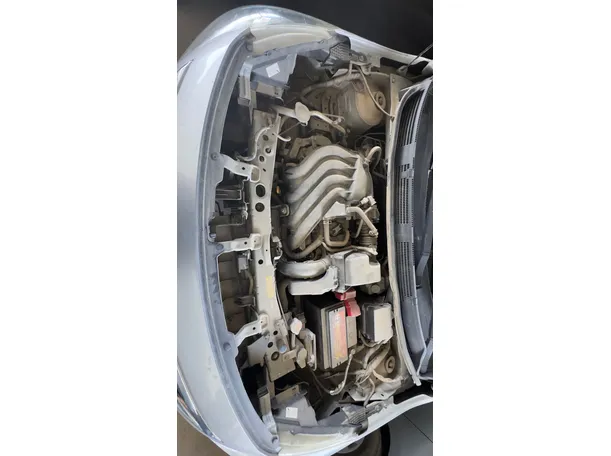 Car image 19