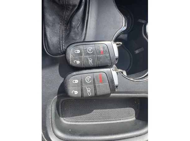 Car image 22
