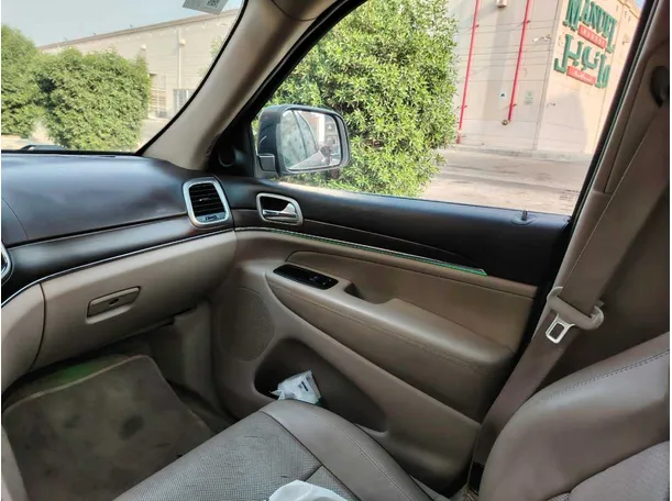 Car image 41